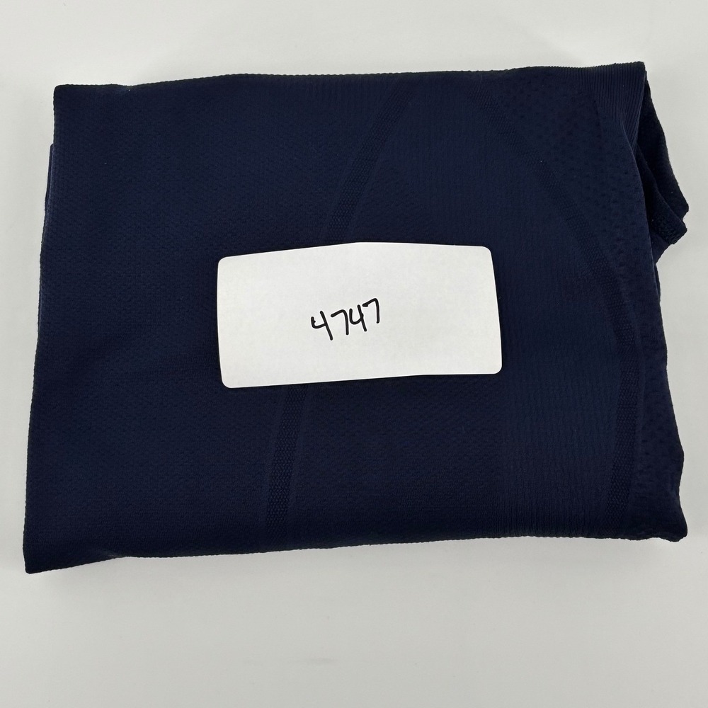 Athleta Momentum Long Sleeve Seamless Training Top Navy Blue Large 530524 - Picture 7 of 7